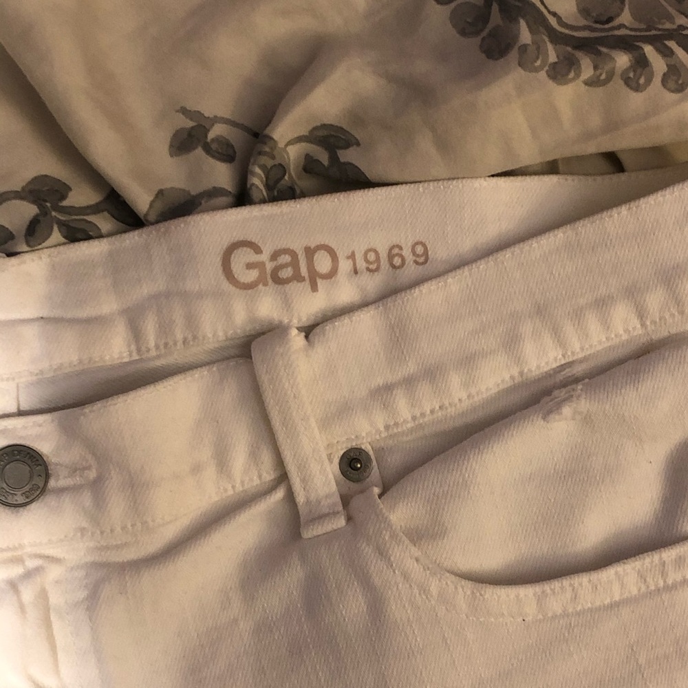 Gap shorts - Picture 5 of 7